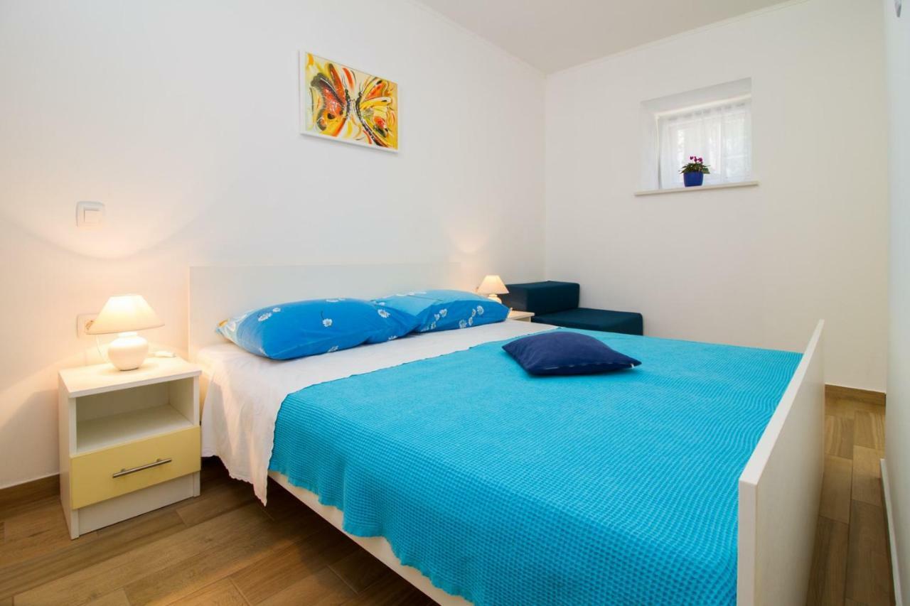 Studio Apartment Zeljka Pula Extérieur photo