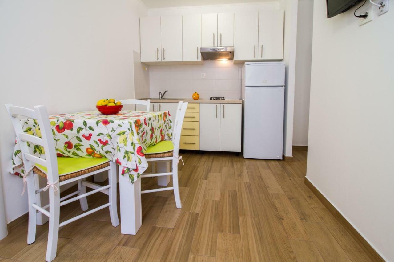Studio Apartment Zeljka Pula Extérieur photo
